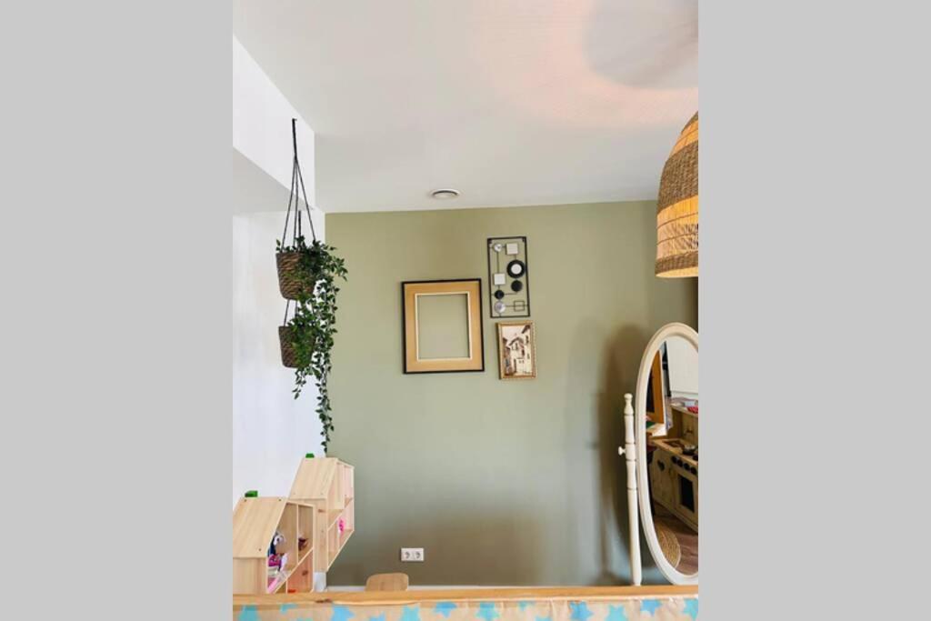 Warm Welkom! Zeer Ruime Prive Studio Met Tuin Harlingen Exterior foto